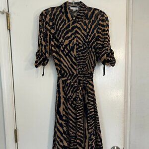 Calvin Klein Animal Print Midi shirtdress